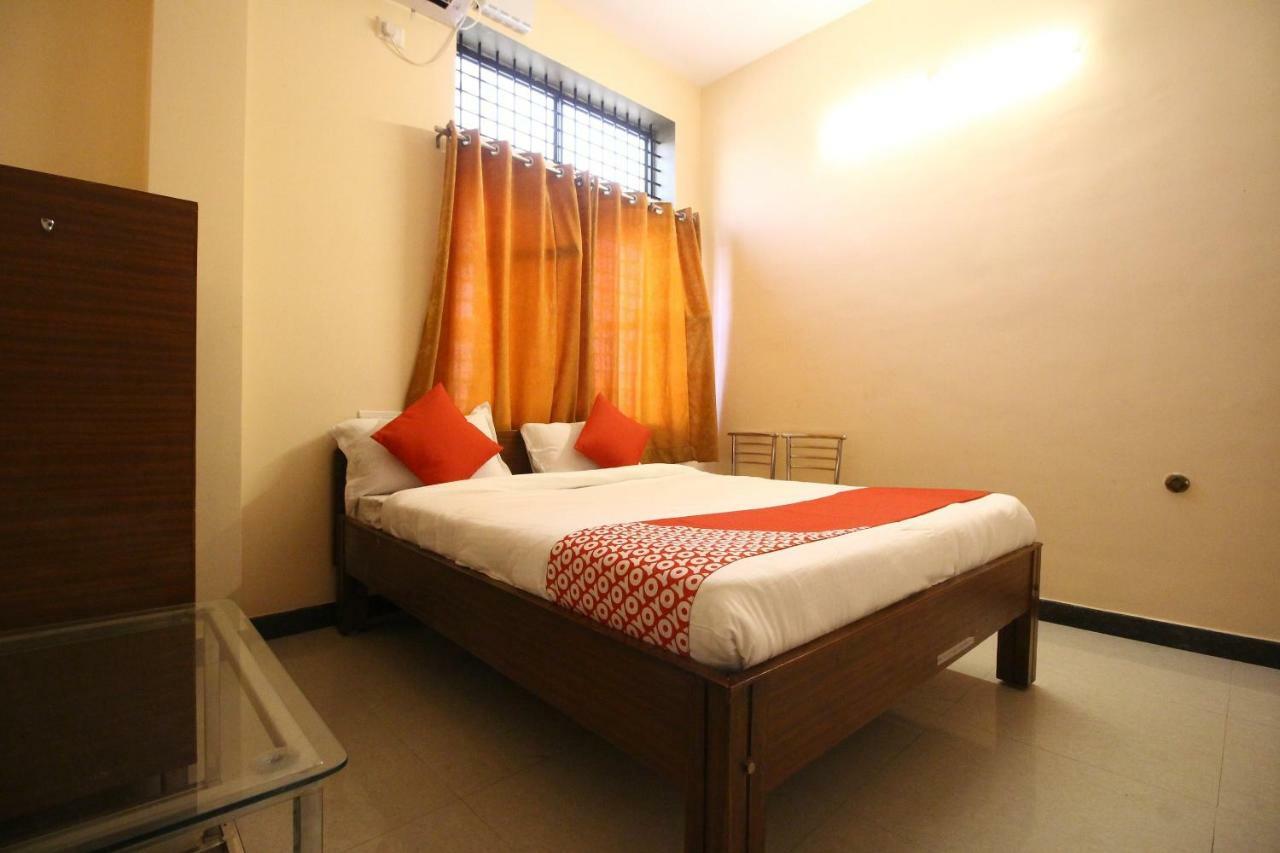Oyo Flagship 30734 Jeevan Lodge シモガ エクステリア 写真