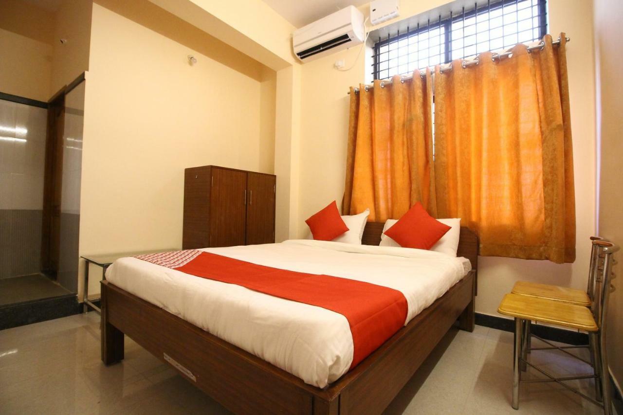 Oyo Flagship 30734 Jeevan Lodge シモガ エクステリア 写真